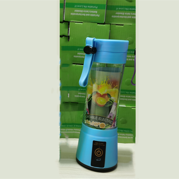 Mini Portable Blender/Mixer (USB Rechargeable)